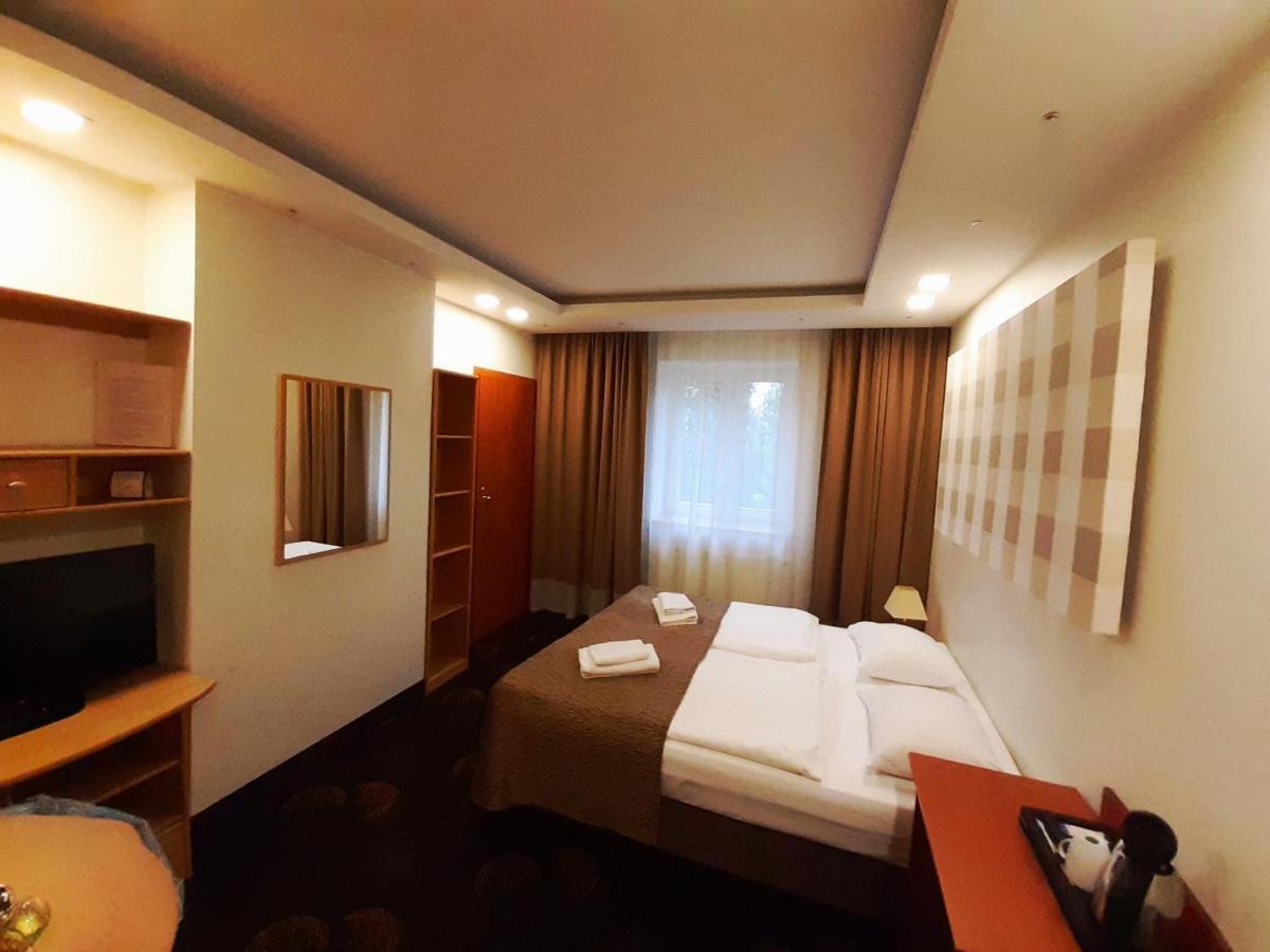 Akme Apartments&Rooms Gdansk Bagian luar foto